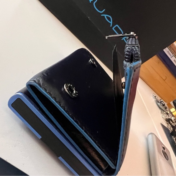 Piquadro Pop-up card wallet - Rare in US in Orig Packaging - Bought in Spain - Picture 6 of 15